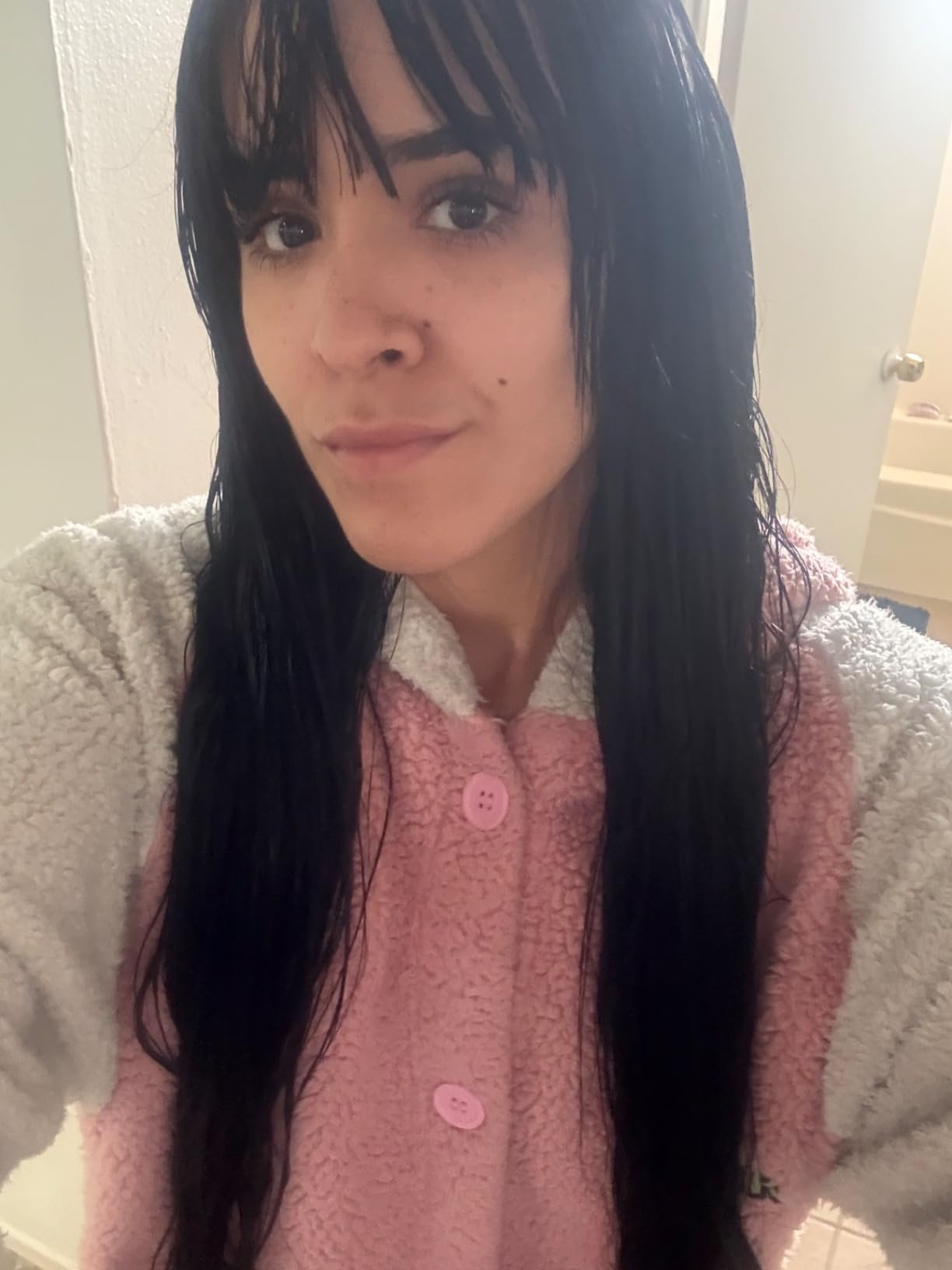 <em>kenia lopez</em>